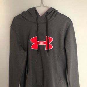 Women’s Under armour hoodie